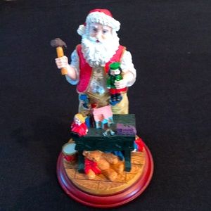 Decorative Santa’s Workshop